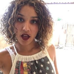 Meet your Posher, Ariana